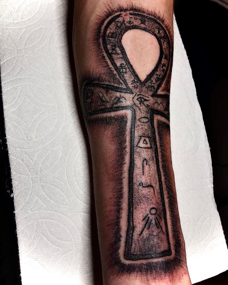 30 Pretty Ankh Tattoos to Inspire You