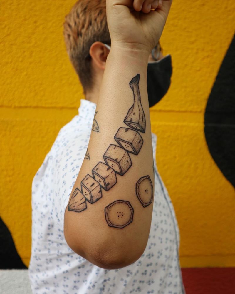30 Pretty Banana Tattoos You Will Love