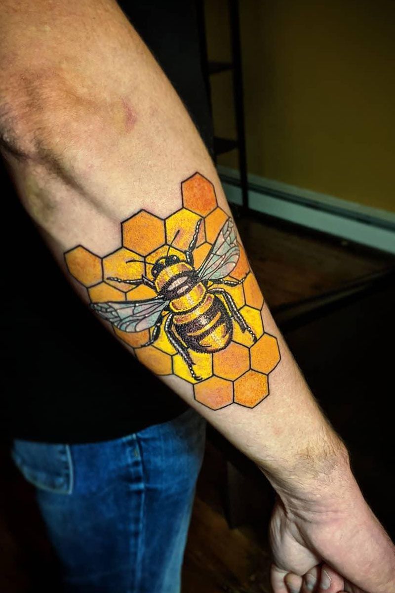 30 Pretty Honeycomb Tattoos You Will Love