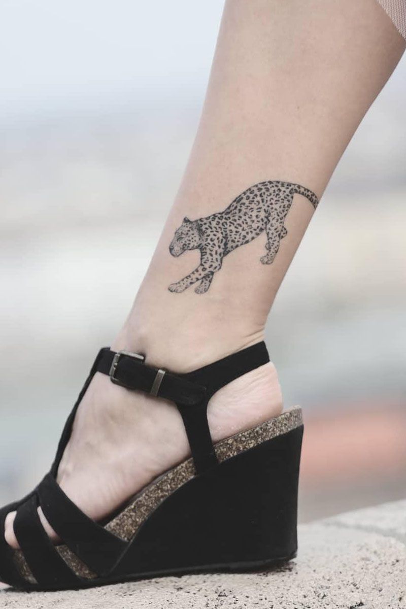 30 Pretty Leopard Tattoos You Will Love