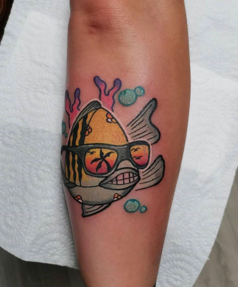 30 Pretty Sunglasses Tattoos You Will Love