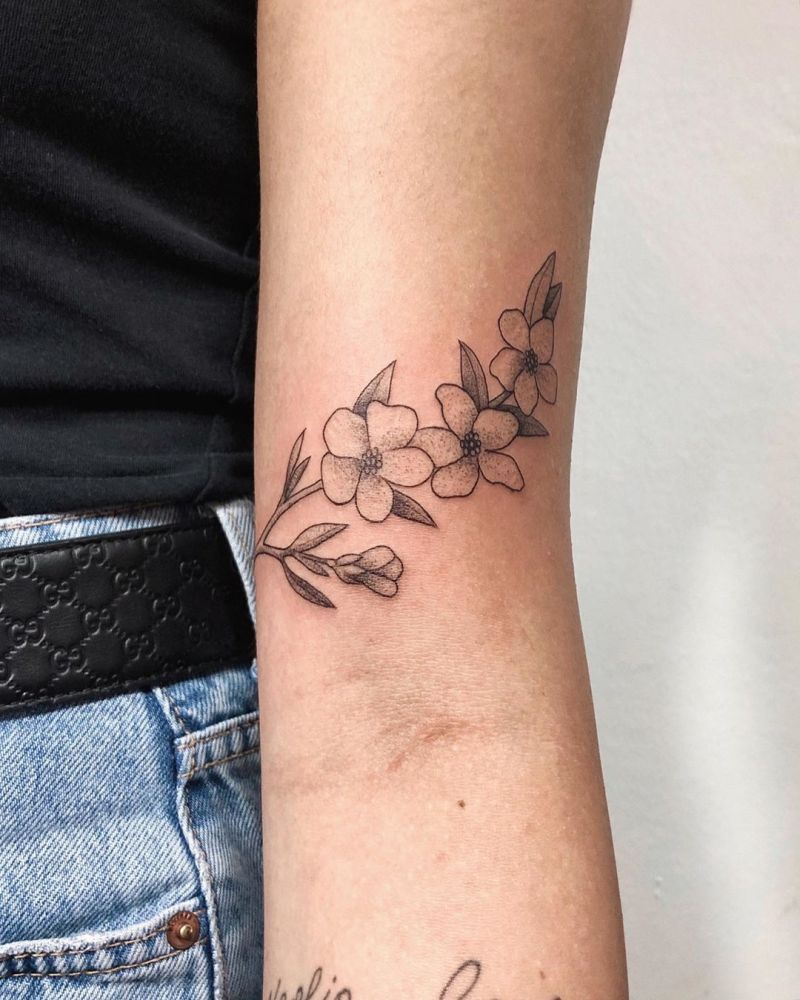 30 Pretty Peach Blossom Tattoos You Shouldn't Miss