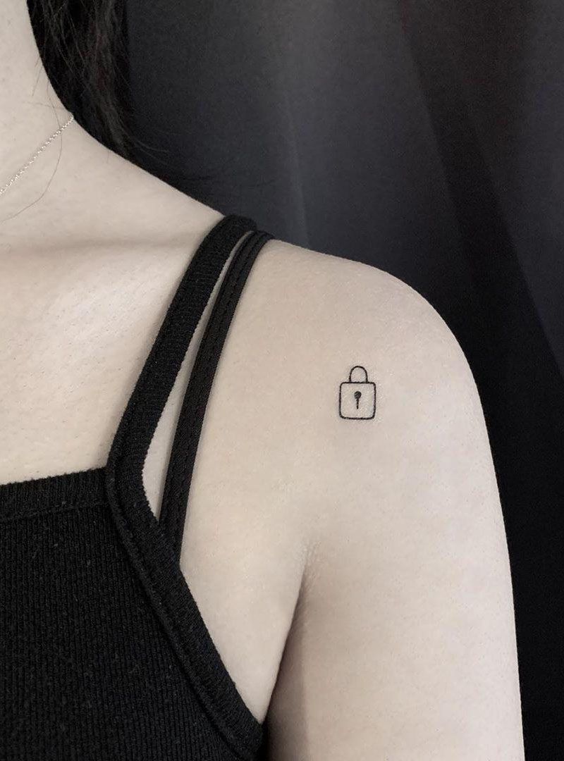 30 Beautiful Lock Tattoos You Will Love