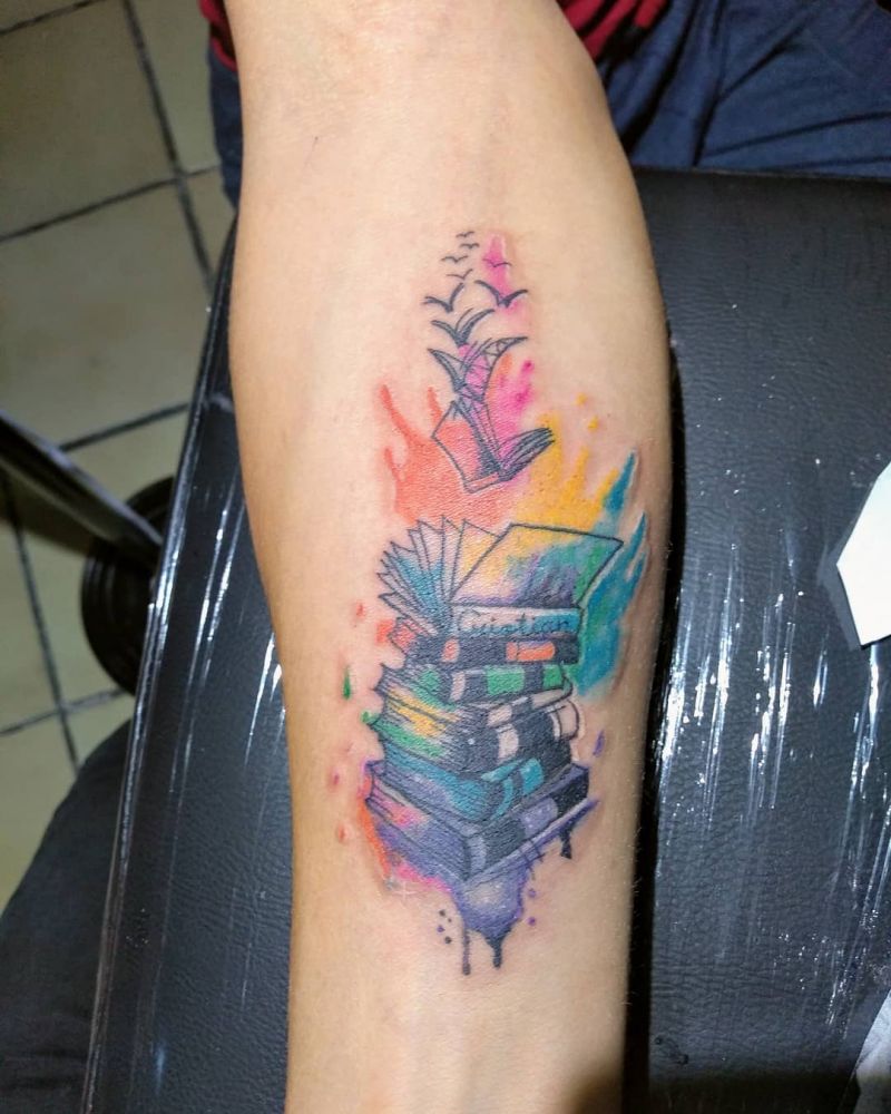 30 Pretty Book Tattoos Inspire You to Read