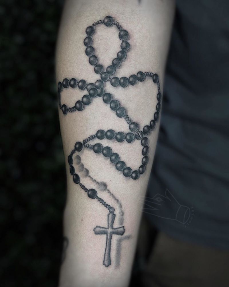 30 Pretty Rosary Tattoos to Inspire You