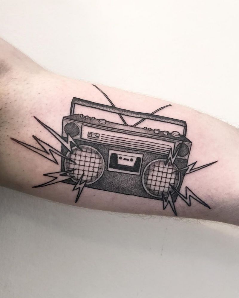 30 Pretty Radio Tattoos to Inspire You