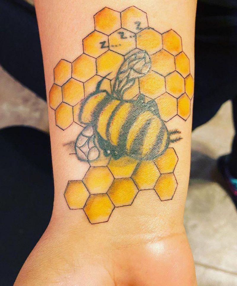 30 Pretty Honeycomb Tattoos You Will Love