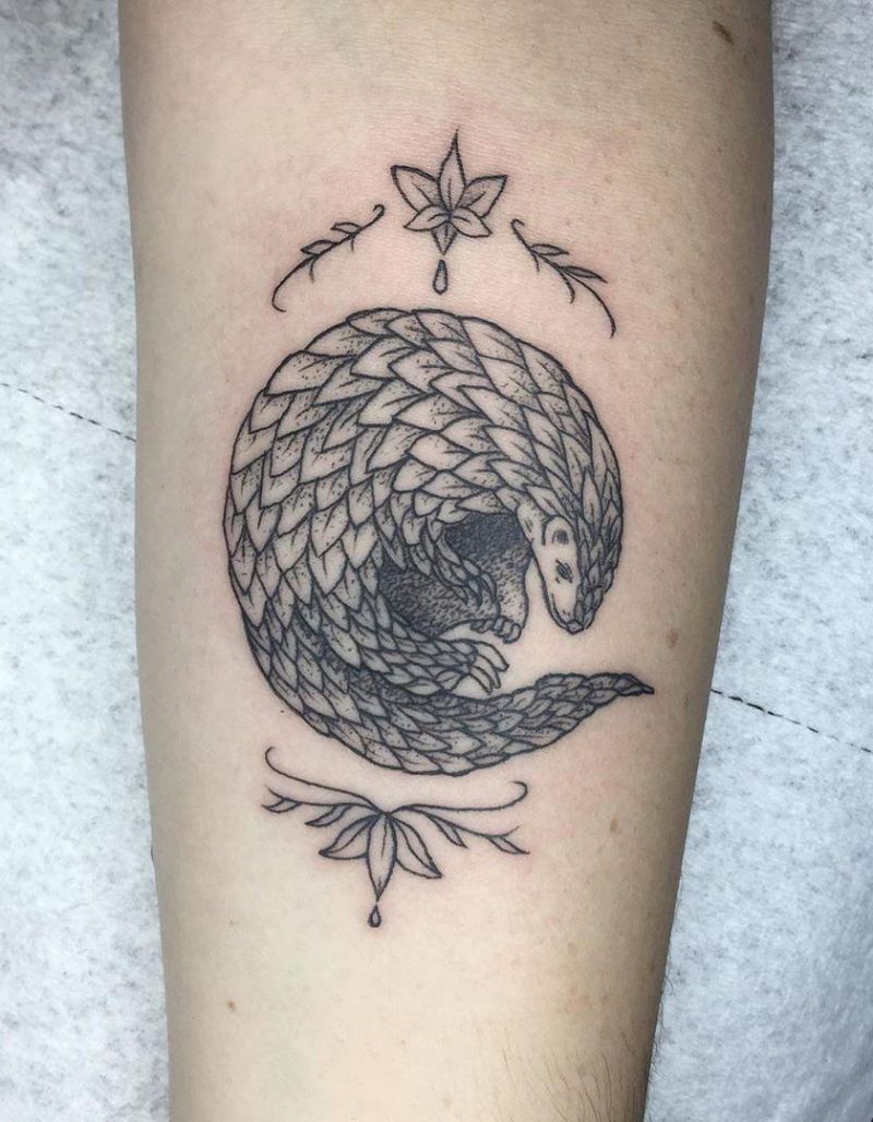 30 Pretty Pangolin Tattoos to Inspire You