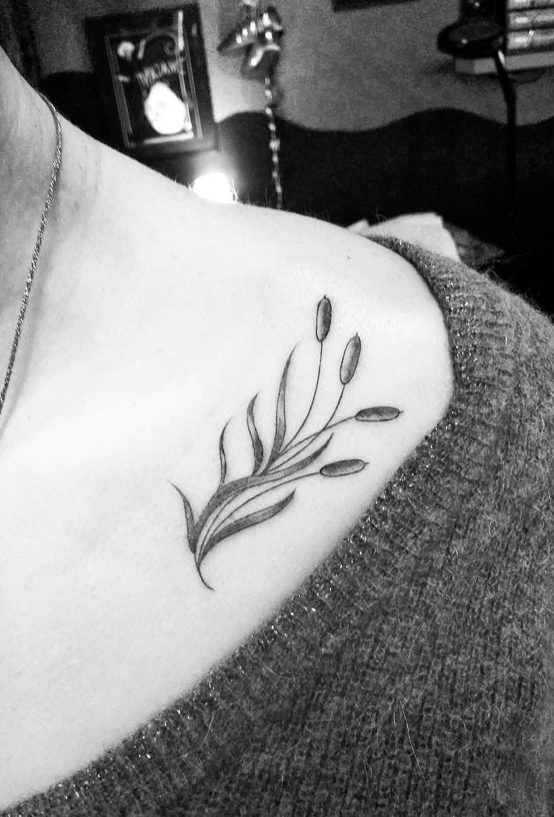 30 Pretty Reed Tattoos Make You More Attractive