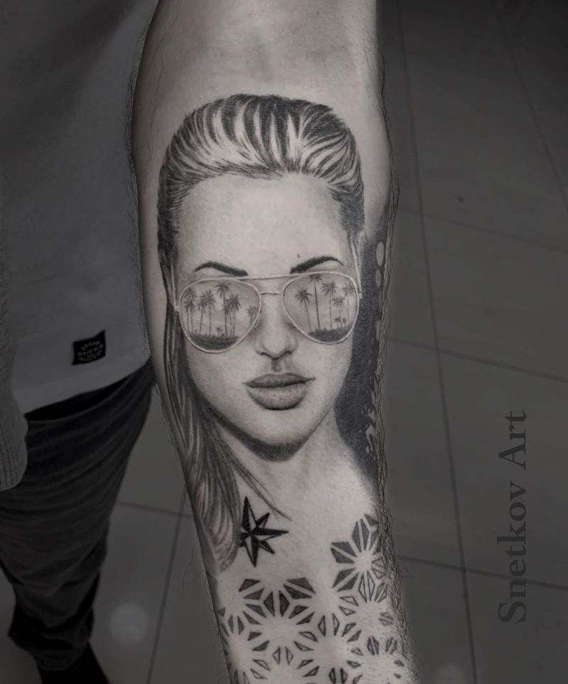 30 Pretty Sunglasses Tattoos You Will Love