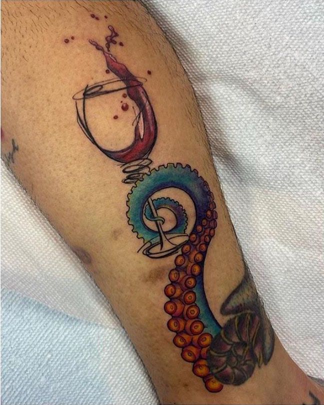 30 Pretty Wine Glass Tattoos Make You Very Attractive