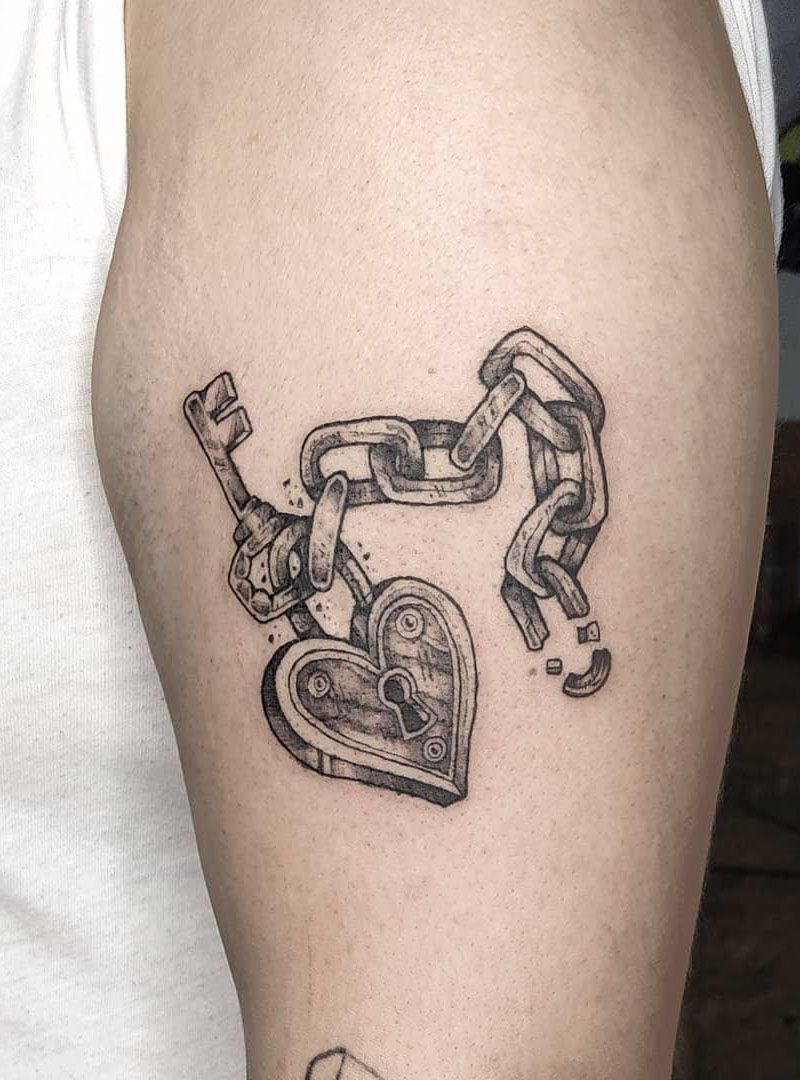 30 Beautiful Lock Tattoos You Will Love