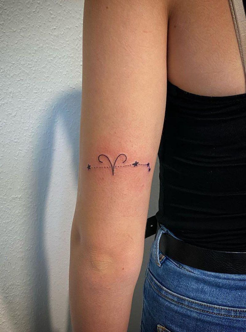 30 Pretty Small Tattoos Show Your Charm