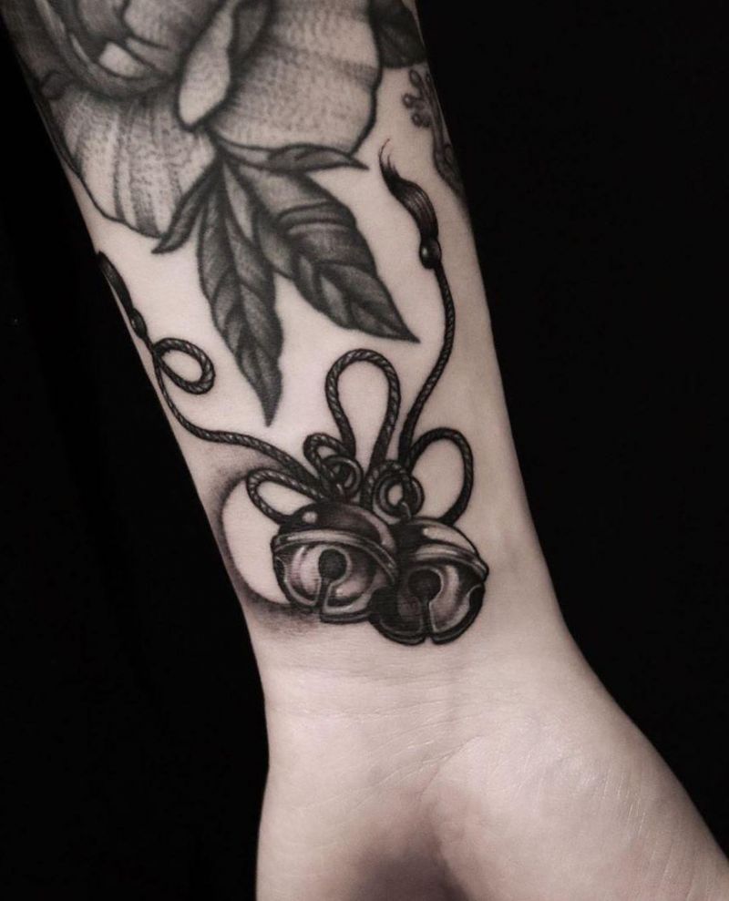 30 Pretty Bell Tattoos to Inspire You