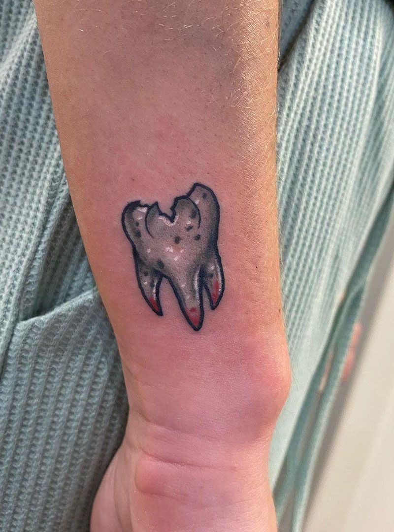 30 Pretty Tooth Tattoos to Inspire You