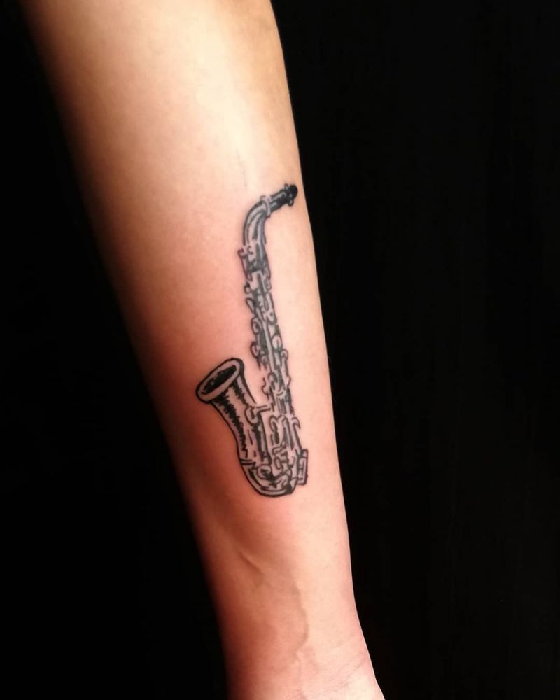 30 Pretty Saxophone Tattoos Show Your Temperament