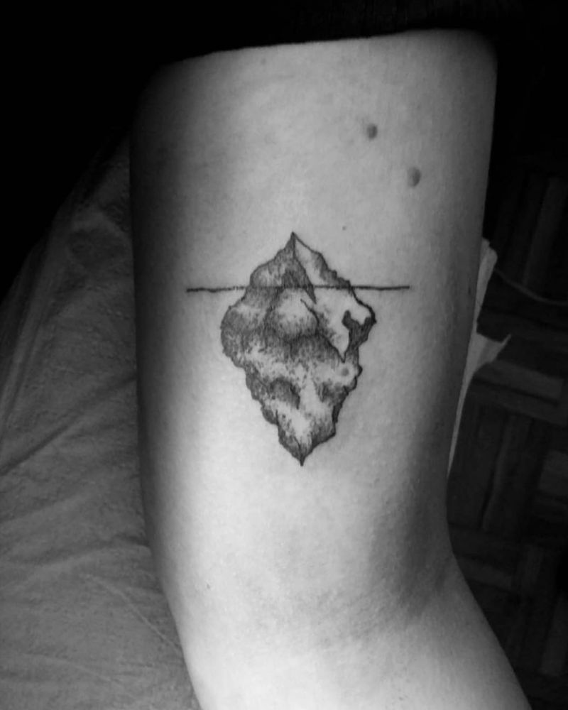 30 Pretty Iceberg Tattoos You Will Love