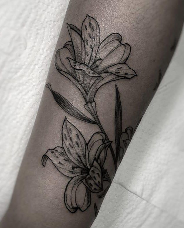 30 Pretty Alstroemeria Tattoos Show Your Temperament