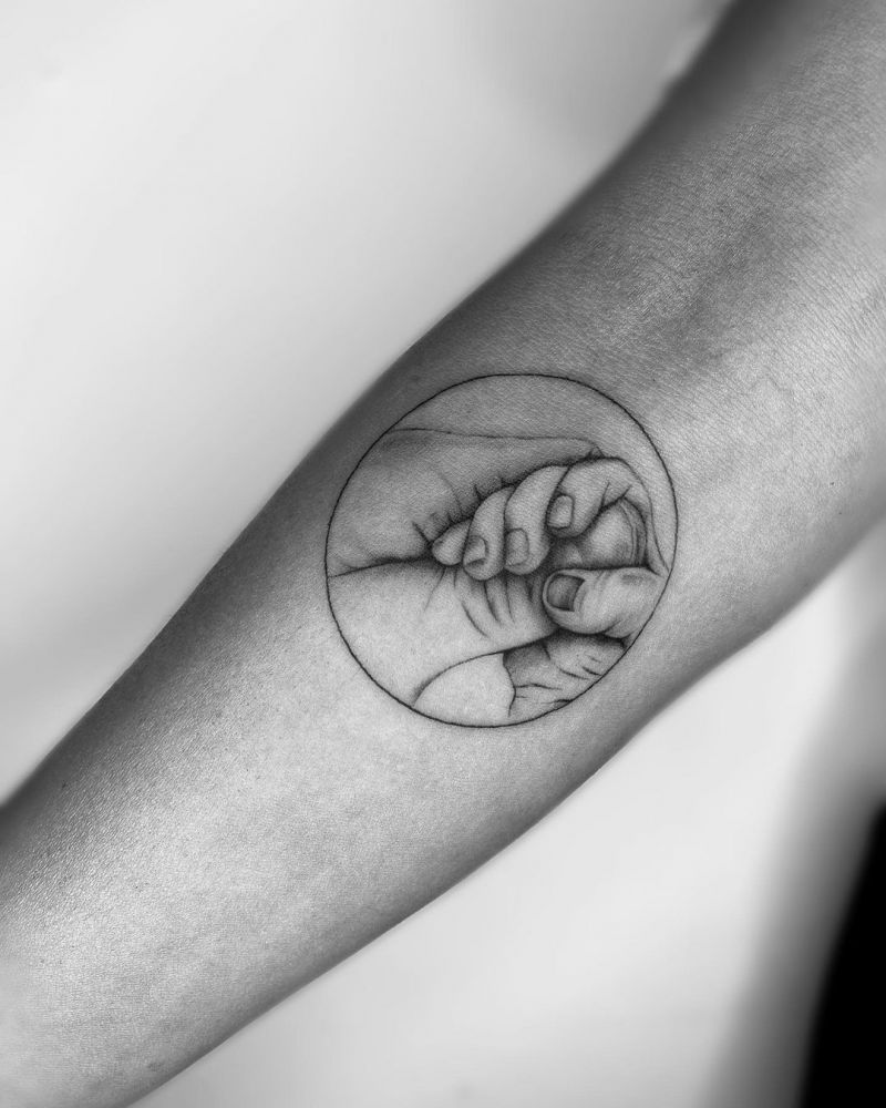 30 Pretty Baby Tattoos to Inspire You