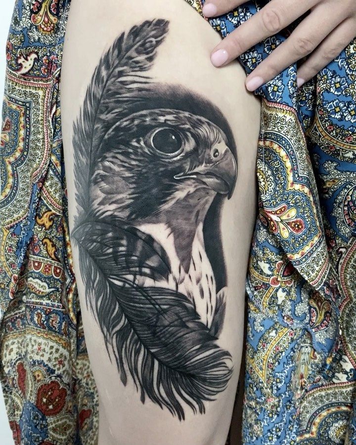 30 Pretty Falcon Tattoos Make You Elegant