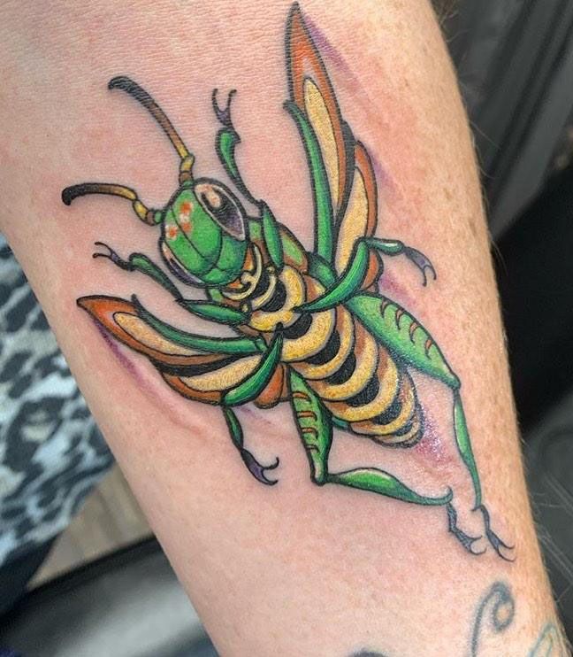 30 Pretty Grasshopper Tattoos You Must Try