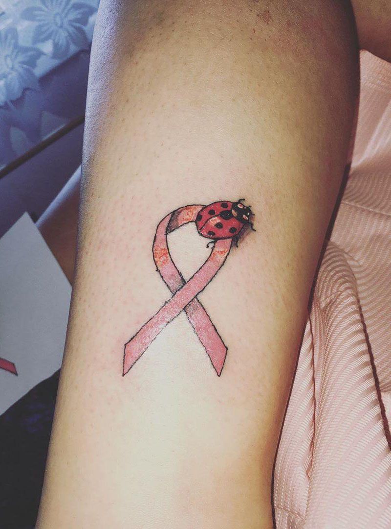 30 Pretty Ladybug Tattoos to Inspire You