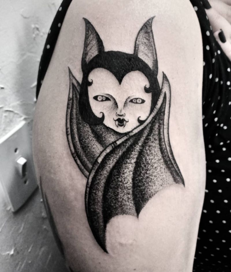 30 Pretty Vampire Tattoos to Inspire You