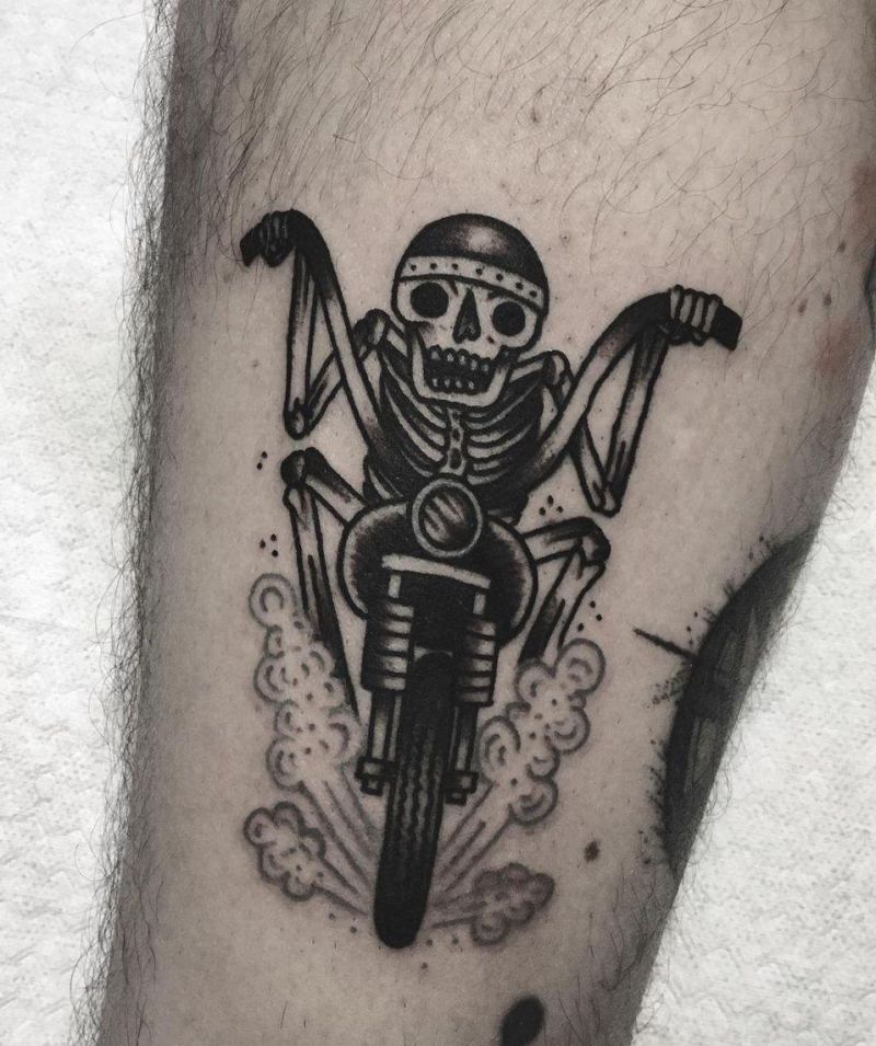 30 Pretty Motorcycle Tattoos You Will Love to Try