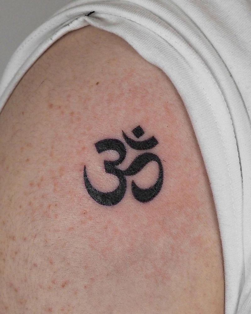 30 Pretty AUM Tattoos to Inspire You