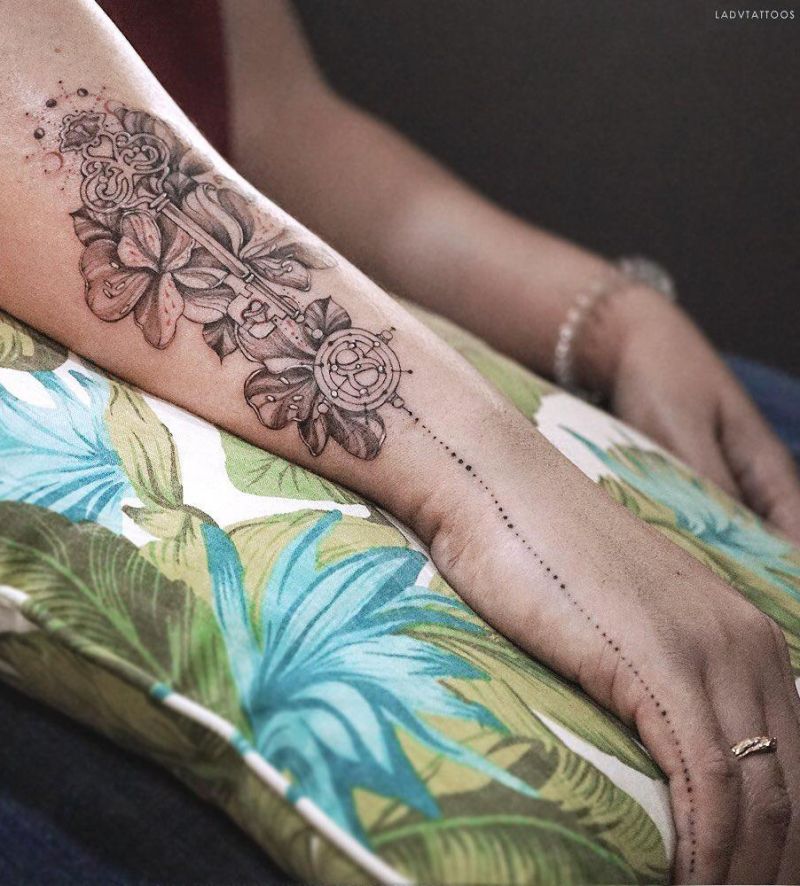 30 Pretty Alstroemeria Tattoos Show Your Temperament