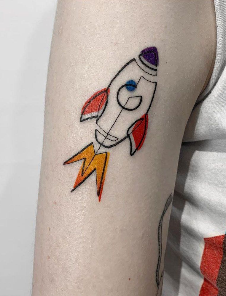 30 Pretty Rocket Tattoos Improve Your Temperament