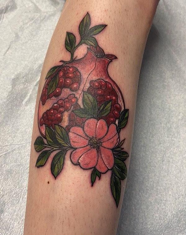30 Pretty Pomegranate Tattoos Enhance Your Personality