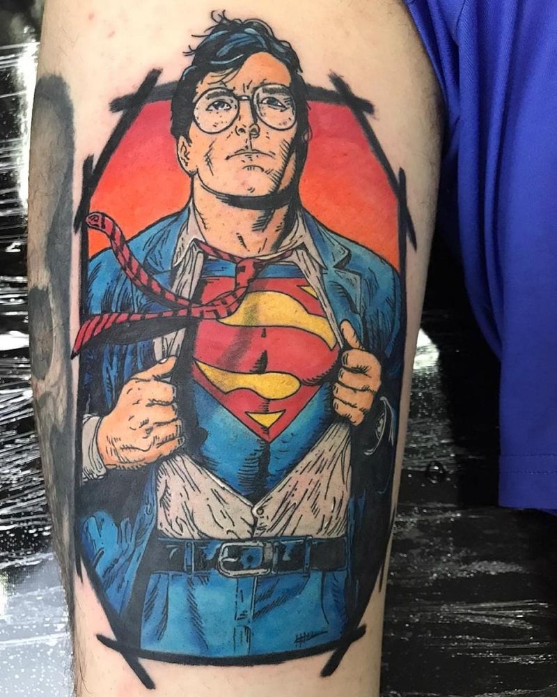 30 Pretty Superman Tattoos that Can Enhance Your Temperament