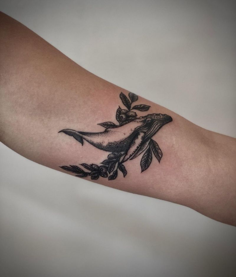 30 Pretty Whale Tattoos to Inspire You