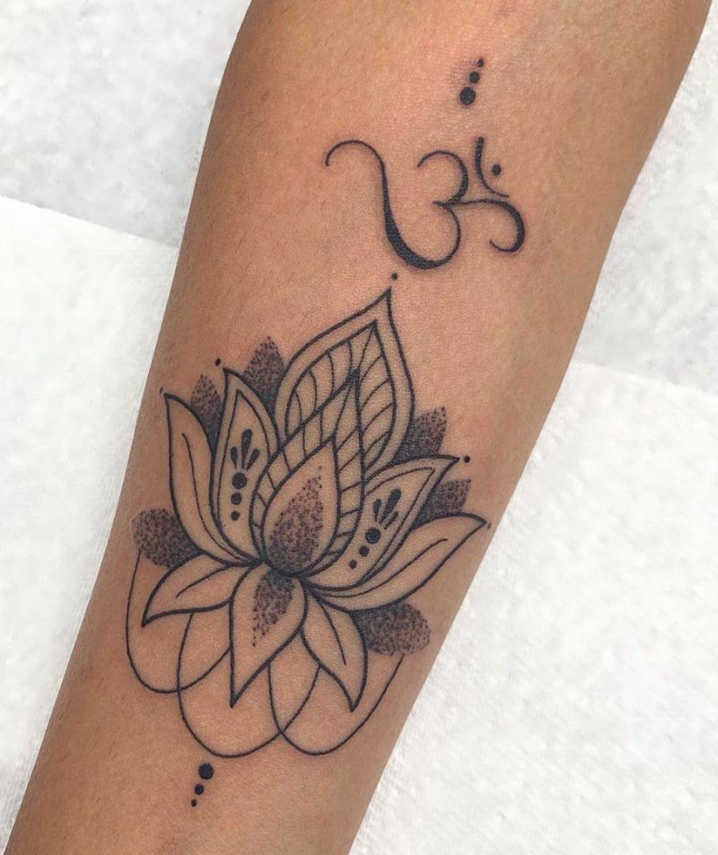 30 Pretty AUM Tattoos to Inspire You