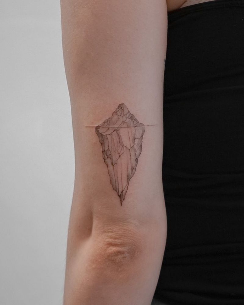 30 Pretty Iceberg Tattoos You Will Love