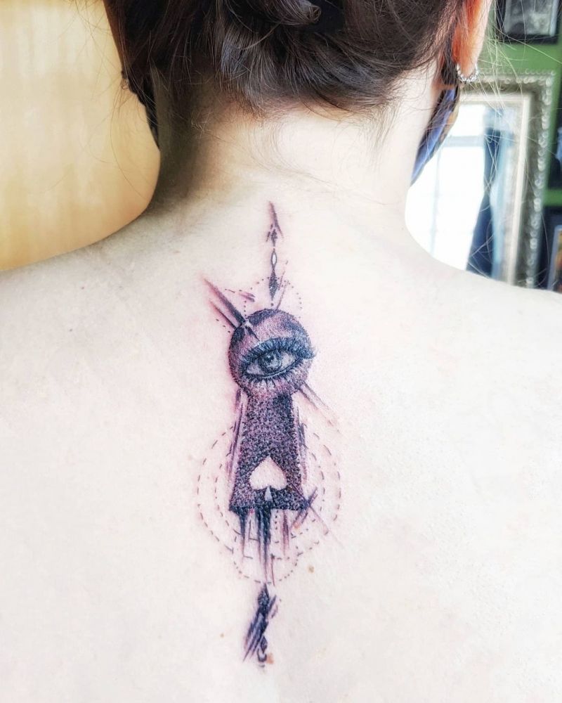 30 Pretty Keyhole Tattoos to Inspire You