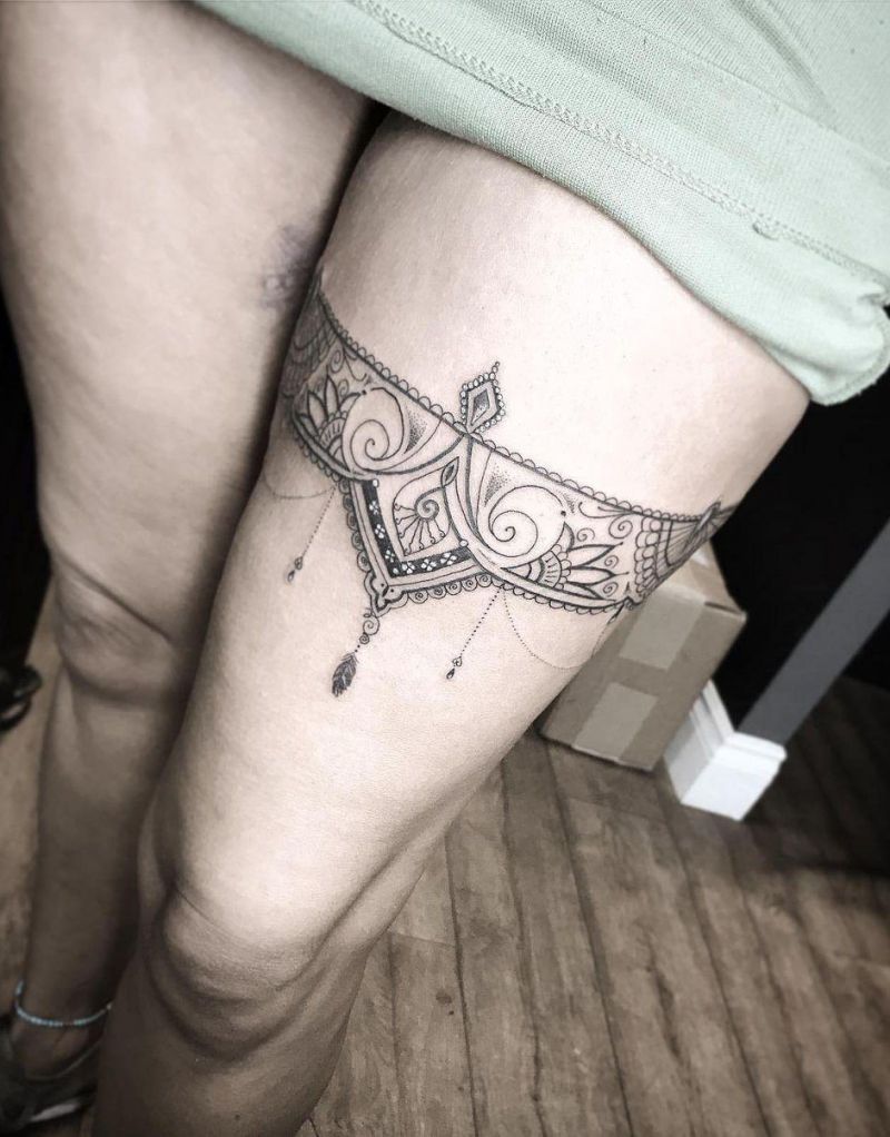 30 Pretty Garter Tattoos Make You Charming