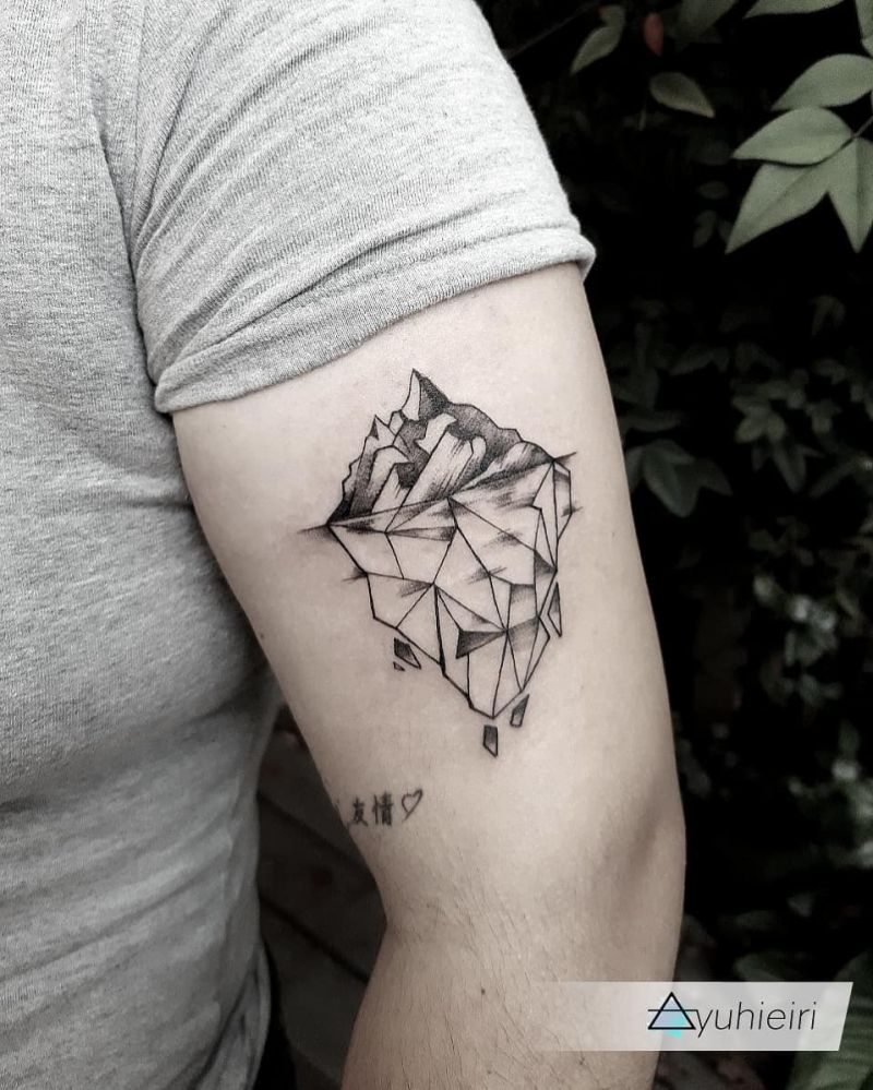 30 Pretty Iceberg Tattoos You Will Love