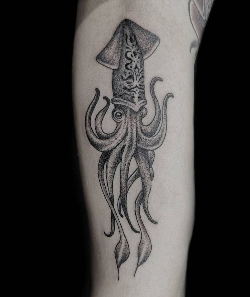 30 Pretty Squid Tattoos that Make You Sexy