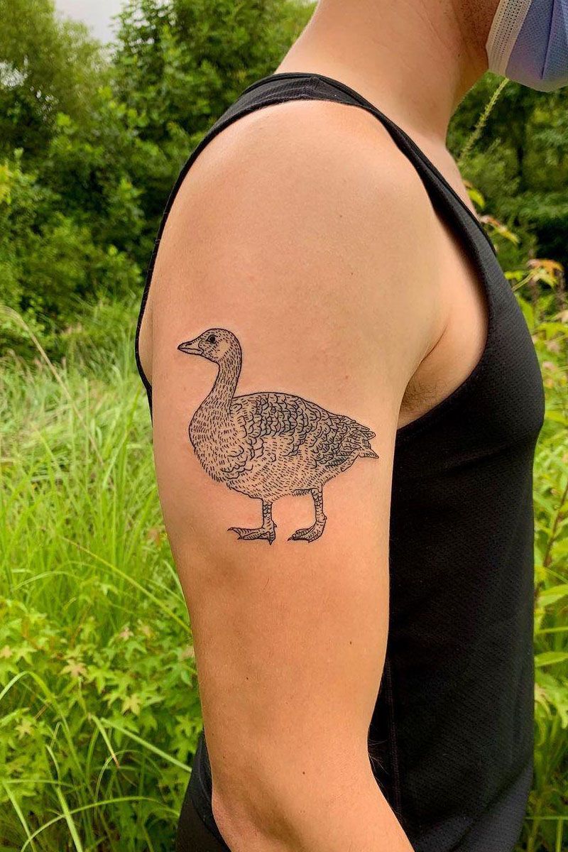 30 Pretty Goose Tattoos Make You Elegant and Beautiful