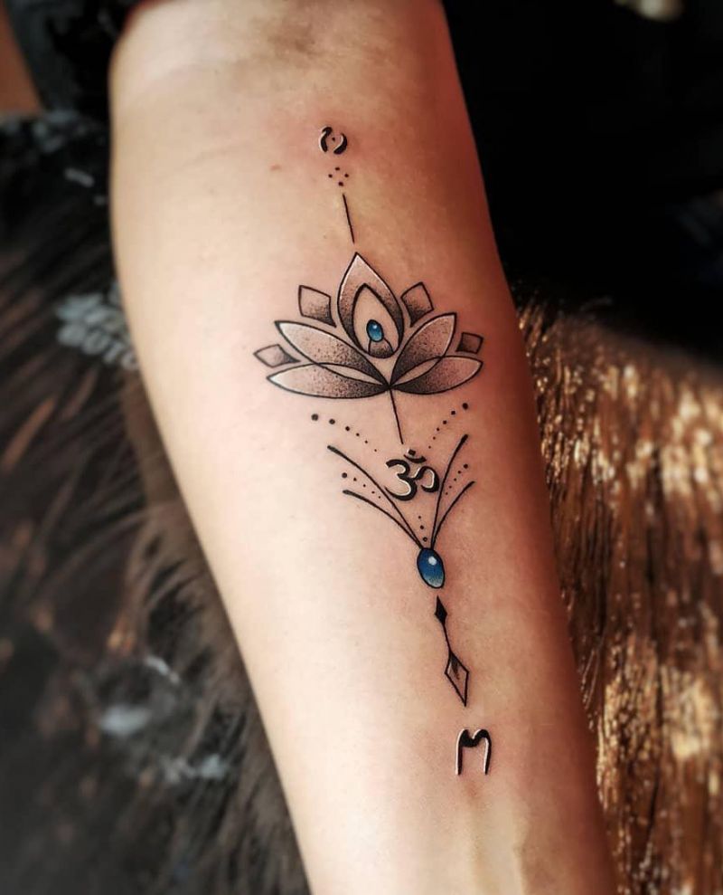 30 Pretty AUM Tattoos to Inspire You