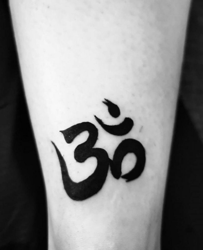 30 Pretty AUM Tattoos to Inspire You