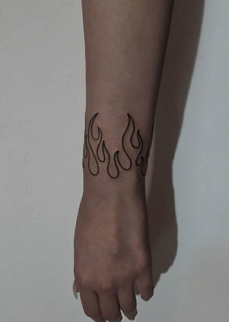 30 Pretty Flame Tattoos That Make You More Attractive