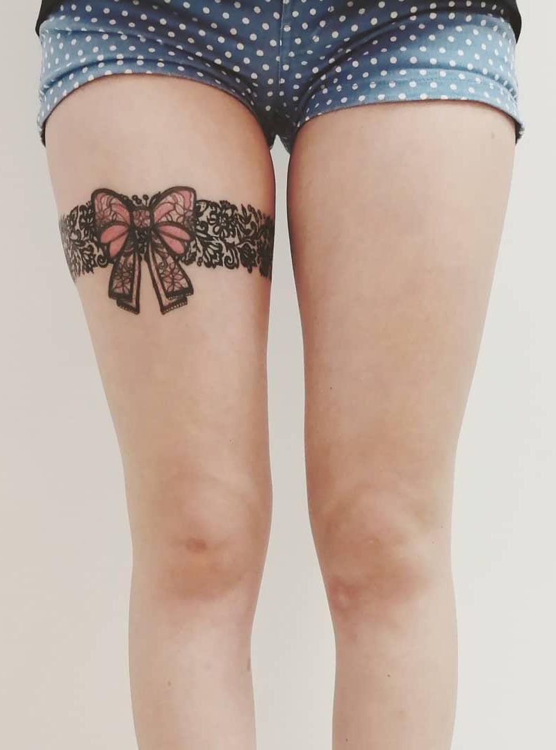 30 Pretty Garter Tattoos Make You Charming