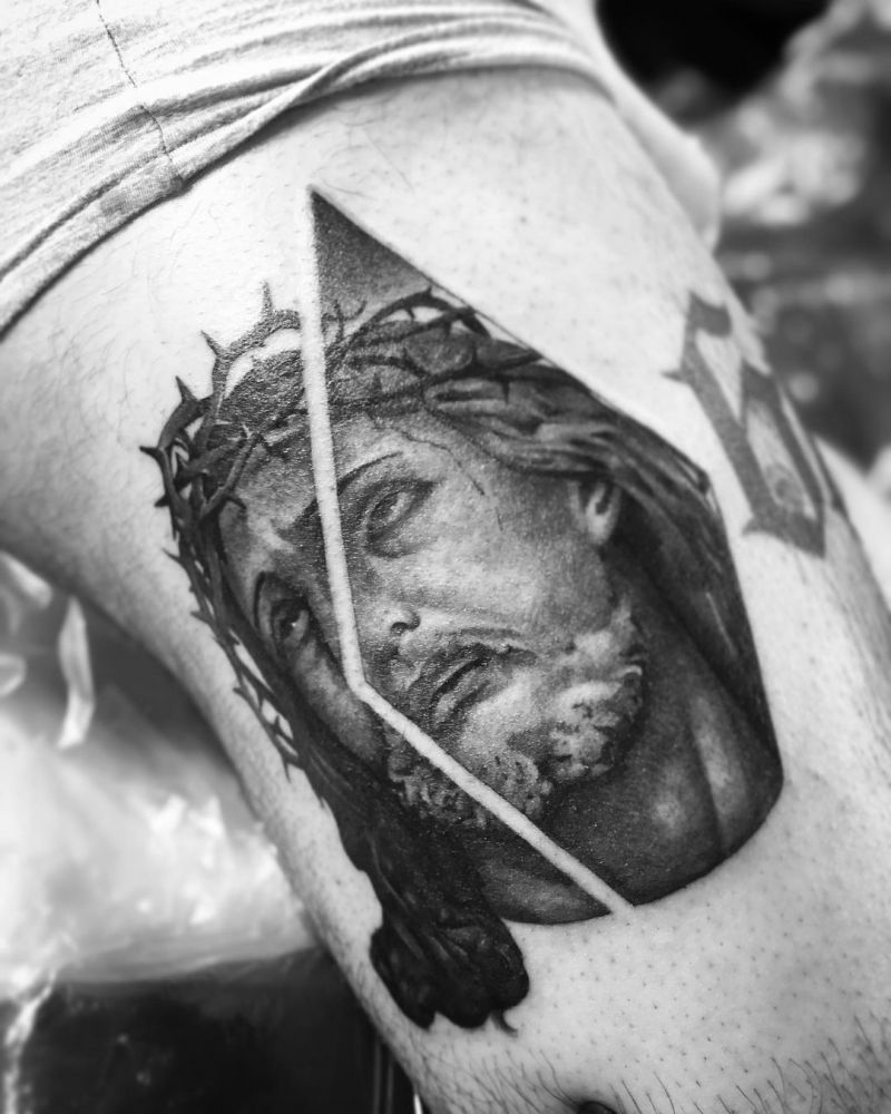 30 Perfect Jesus Tattoos to Inspire You