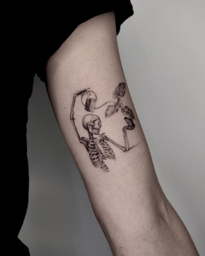 30 Pretty Skeleton Tattoos That You Can't Miss