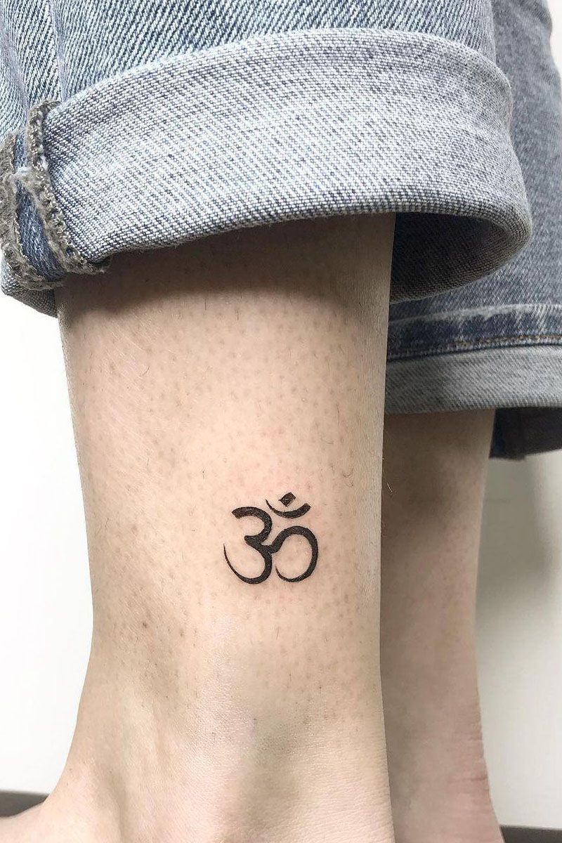 30 Pretty AUM Tattoos to Inspire You