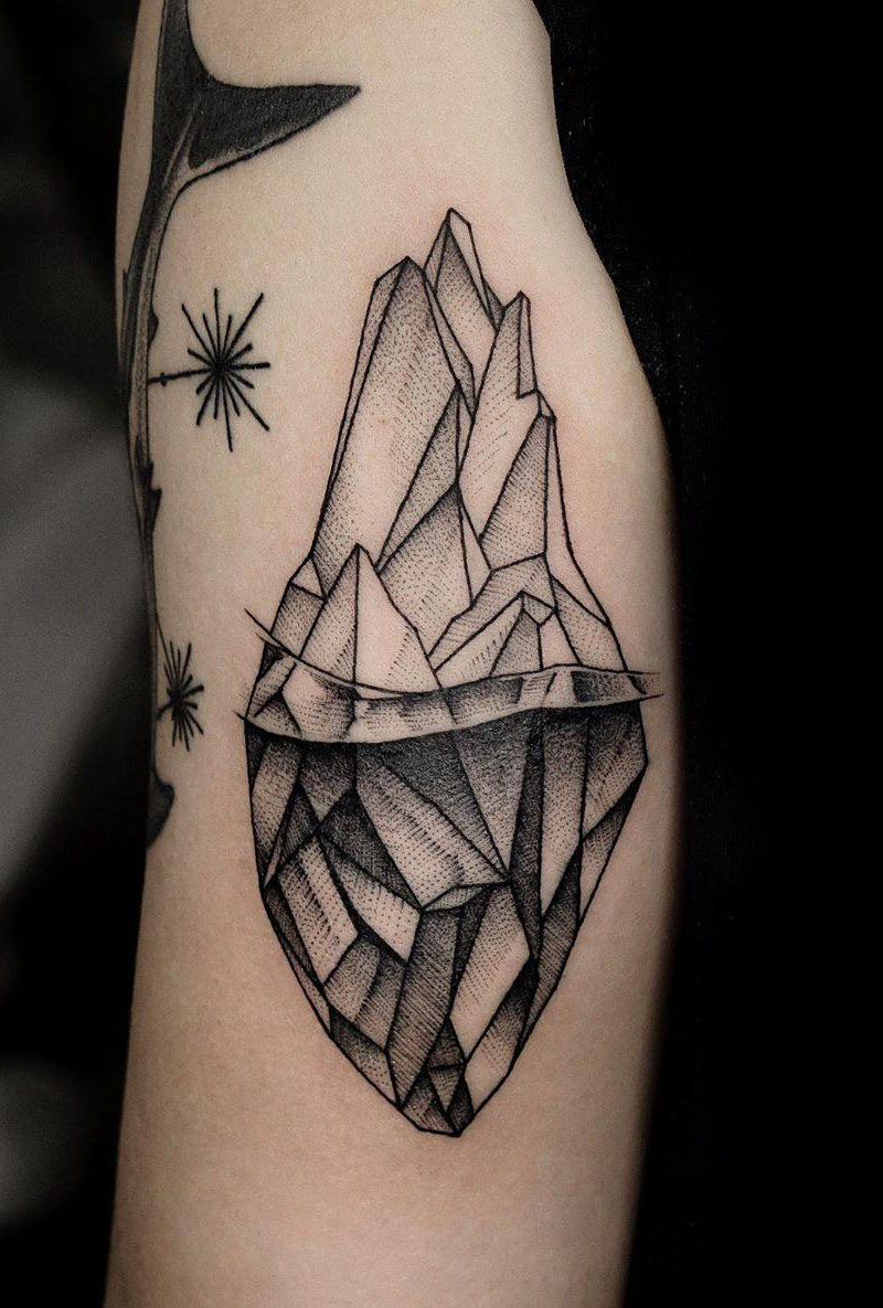 30 Pretty Iceberg Tattoos You Will Love