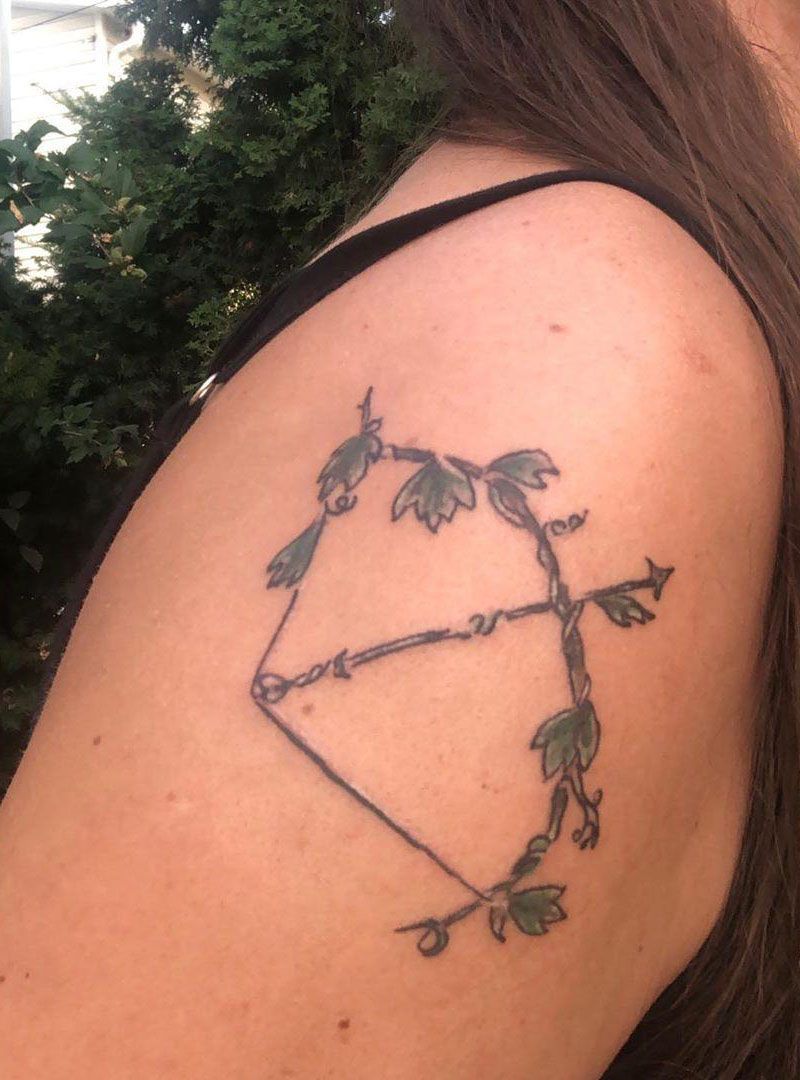 30 Pretty Archery Tattoos that Can Enhance Your Temperament